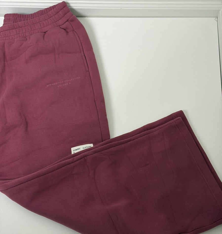 COMFRT NWOT Affirmation Limited Edition Straight Leg Sweatpants Berry Size XL